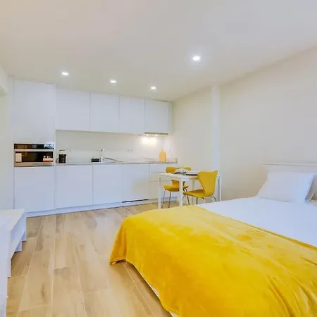 Apartment Graceful 12 *