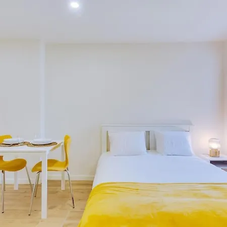 Graceful 12 Apartment