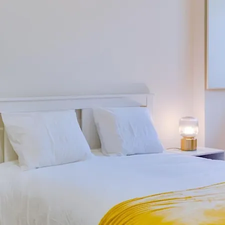 Graceful 12 * Lisbon